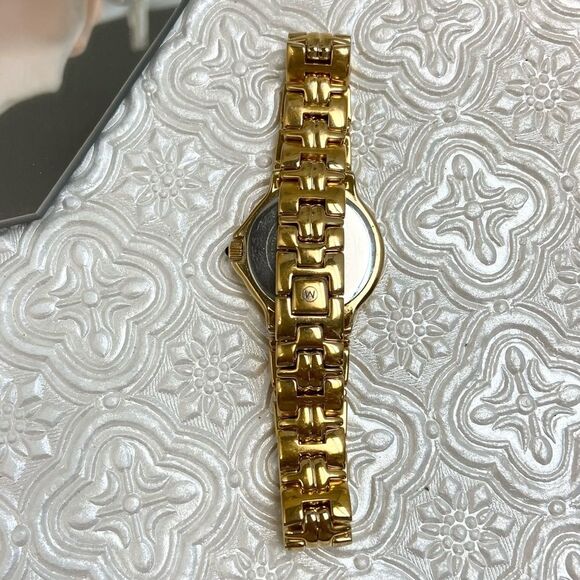 Movado Swiss Made "Olympian" 40 Diamond Bezel Dress Watch Roman Numerals - Picture 10 of 16